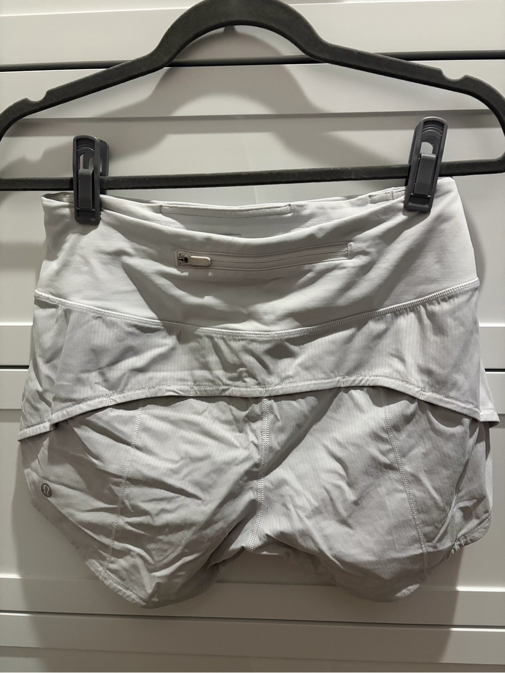 Lululemon Speed Ups 4” - Picture 3 of 5